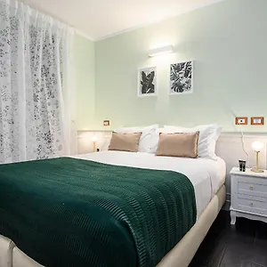 Hemeras Boutique Homes - Design Flat In The City Center Apartamento Milán