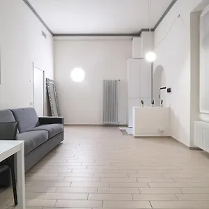 Primopiano - Gluck Apartamento Milán
